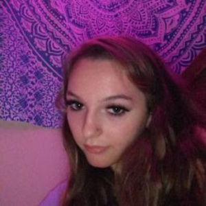 Meet your Posher, Alaina